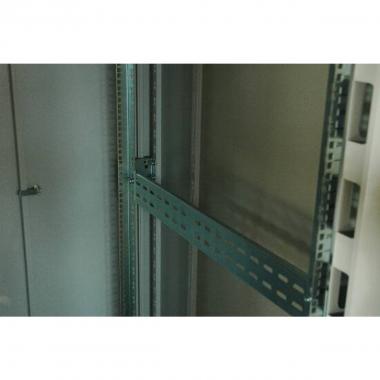 Armadio 42 unita' linea professionale (a)2020 x (l)800 x (p)800 mm. colore nero ral 9005